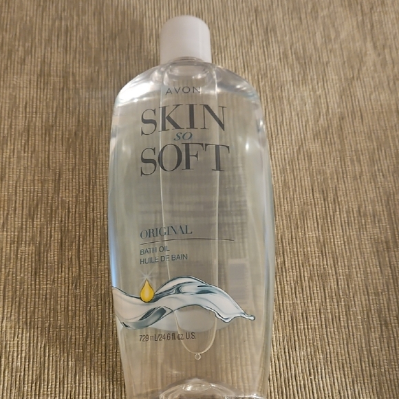 Skin So Soft Bath Oil &  Moisture Therapy Intensive Healing & Repair Cream. - Picture 2 of 6